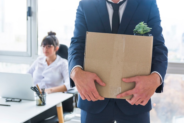  Qualora il licenziamento sia intimato per giusta causa e siano stati contestat...