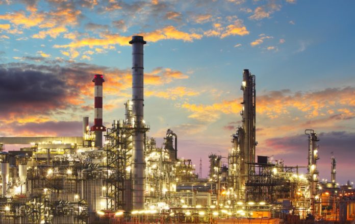 Petrolchimico di Gela, non provato il nesso tra malformazioni e immissioni no...