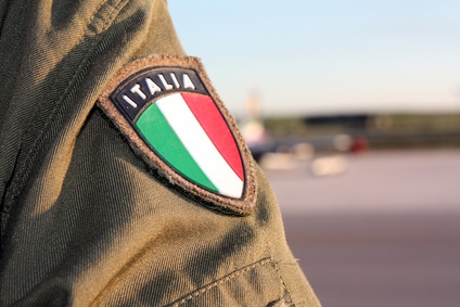 Primo maresciallo luogotenente dell'esercito italiano condann...