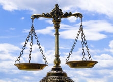 Giudizio di comparazione tra attenuanti ed aggravanti. La motivazione del giudice fino a dove si deve spingere.