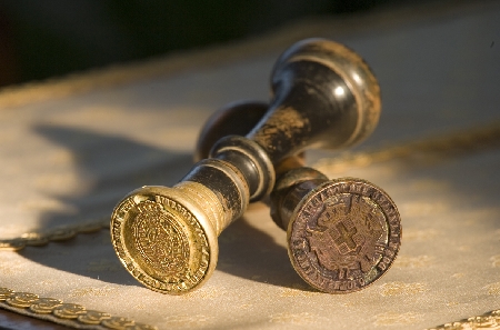 Sulla imposizione indiretta sui vincoli di destinazione. Pres...