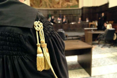 Procedimento penale da archiviare: a chi va notificata la richiesta di archiviazione?