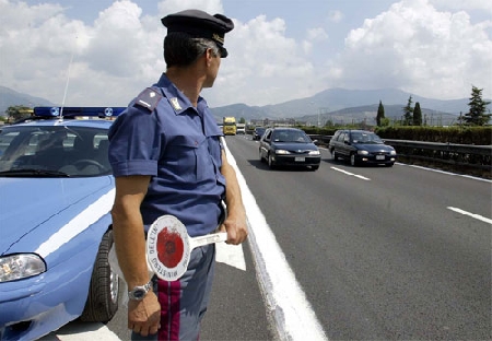 Resistenza a pubblico ufficiale...