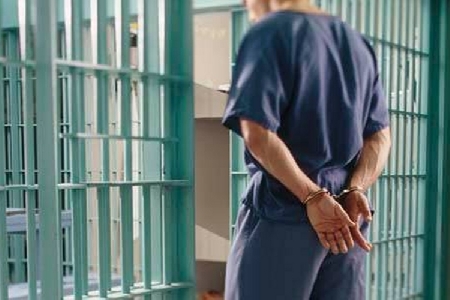 Umanizzazione della pena. Omicida autorizzato ad assistere la moglie psicotica. 3 giorni di permesso. Diritto di visita.