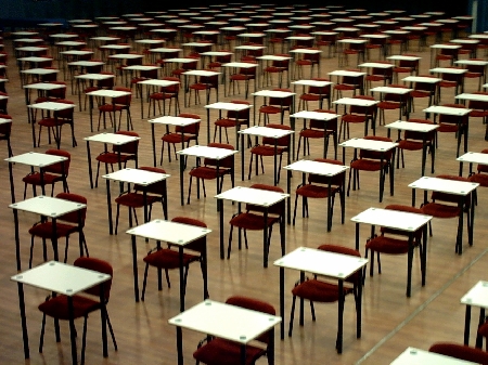 Le controversie sullo scorrimento delle graduatorie sono di c...