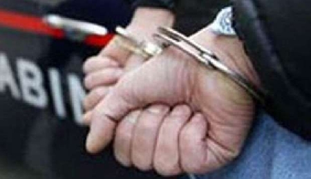 Udienza di convalida arresto indicata al difensore di fiducia per il giorno 26 luglio, ma la trattazione avviene il 25 luglio.
