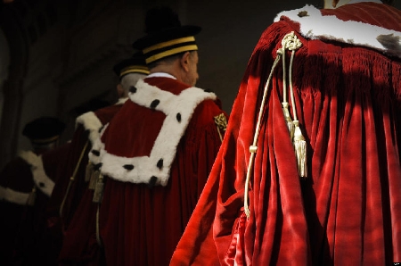 Società di diritto privato interamente partecipata da comuni - Responsabilità...