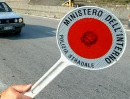 Non si ferma all’alt dei militari e oppone resistenza, l’arresto in flagranza deve essere convalidato