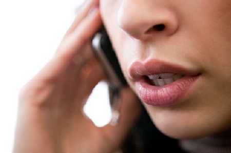Quando un'azione è molestia? Due telefonate mute possono essere considerate attività petulante?