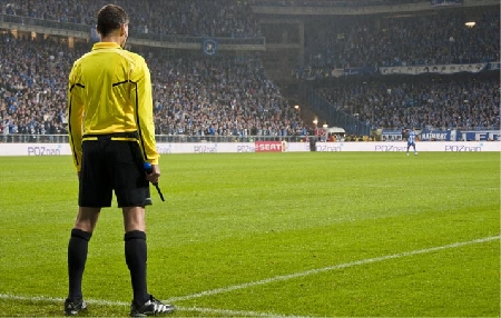 L'arbitro di calcio e la responsabilità contabile. Giurisdizione della Corte dei Conti.-
