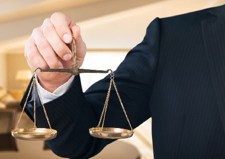 Accesso al beneficio del gratuito patrocinio per le spese legali per la fase della sorveglianza.