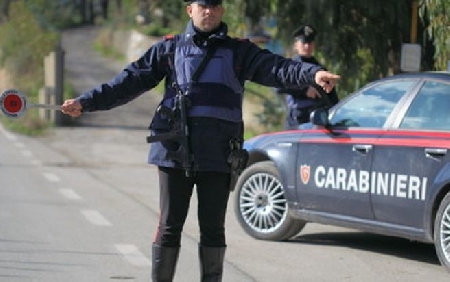 Usa minaccia ai Carabinieri di San Giuseppe Vesuviano.-