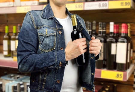 Il furto per fame è reato?