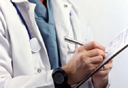 Minaccia un veterinario dell'Asp di denunziarlo per danni, al fine di costringerlo ad emettere un certificato di idoneità all'alimentazione umana di un bovino, da lui macellato senza il rispetto delle norme di legge.-