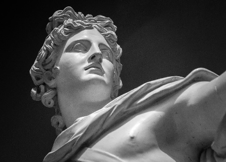 L' avvocato può essere responsabile di patrocinio infedele per la mera perdita di chances da parte dell' assistito.