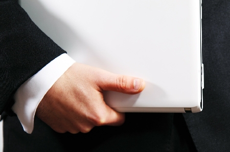 Il disconoscimento di una scrittura privata comporta l'inutilizzabilità dell'att...