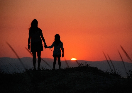 Omesso versamento dell’assegno di mantenimento per i figli per diversi mesi: esclusa la particolare tenuità del fatto