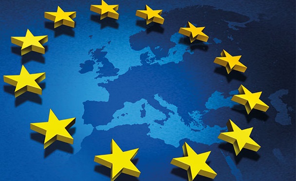 Ricorso volto a denunciare l'invasione di poteri riservati alla esclusiva competenza della Commissione europea - Motivo inerente alla giurisdizione - Configurabilità - Fondamento - Fattispecie in tema di aiuti di Stato.