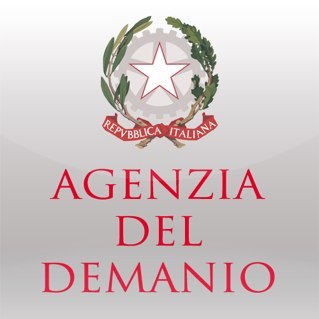 Accertamento di confini tra proprietà privata e demanio marittimo - Controversia relativa - Giurisdizione del giudice ordinario.