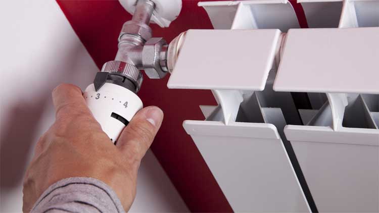 Il singolo condomino può distaccarsi dal riscaldamento centralizzato.-...