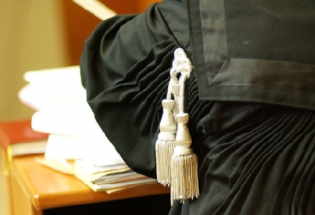 Corte di Cassazione Sez. V Penale, Sent. 7 ottobre 2011 36422 Pres. Ferrua – est. Bruno , n.36422 Associazione a delinquere di stampo mafioso: tentato omicidio: l'idoneita' degli atti deve essere valutata con giudizio