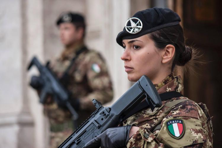 Il servizio militare dà diritto al punteggio integrale ai fini dell'inserime...