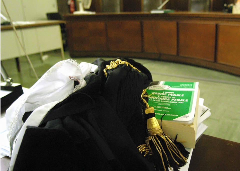 Processo penale: la relazione peritale viene acquisita senza esame del perito? La sentenza è nulla.