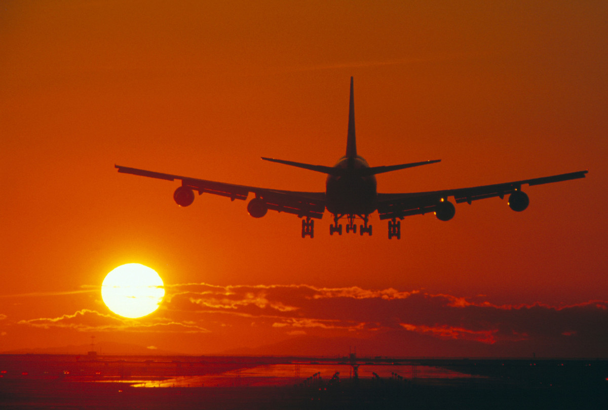 Volo cancellato per sciopero: la compagnia può essere condannata al rimborso del...
