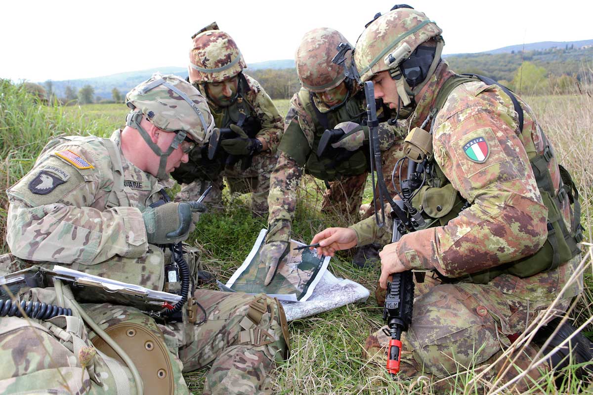 Cessazione dal servizio del militare a fine biennio di aspettativa per motivi di...