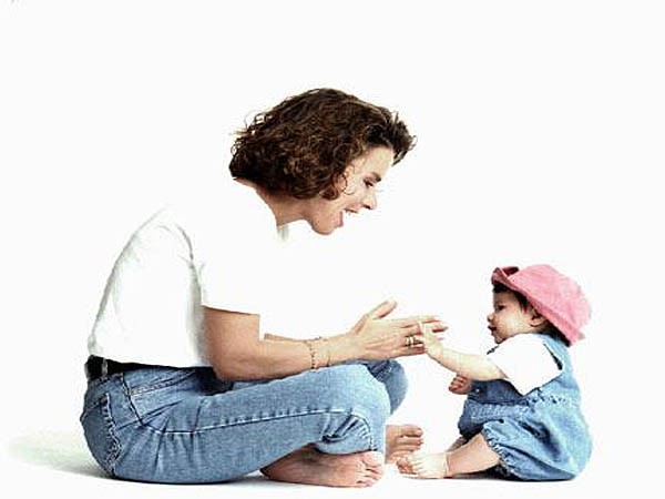 Condannato il padre affidatario che obbliga la madre a vedere i figli alle sue condizioni