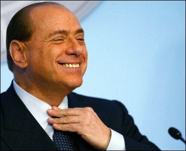 Tribunale di Milano.Silvio Berlusconi ritenuto colpevole (in concorso con altri imputati) del delitto di concorso in frode fiscale (relativa alla dichiarazione di dei redditi di Mediaset S.p.a. per gli anni 2002 e 2003