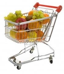 Cassiera di un supermercato sottrae somme di danaro dalla cassa: furto o appropriazione indebita?