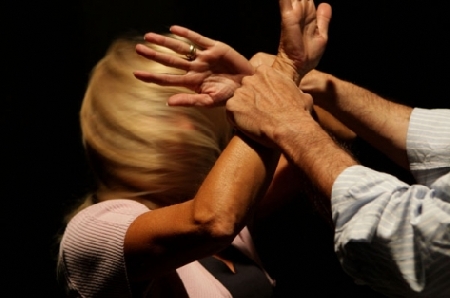 Violenza domestica: anche se la denunzia della moglie per maltrattamenti vien...